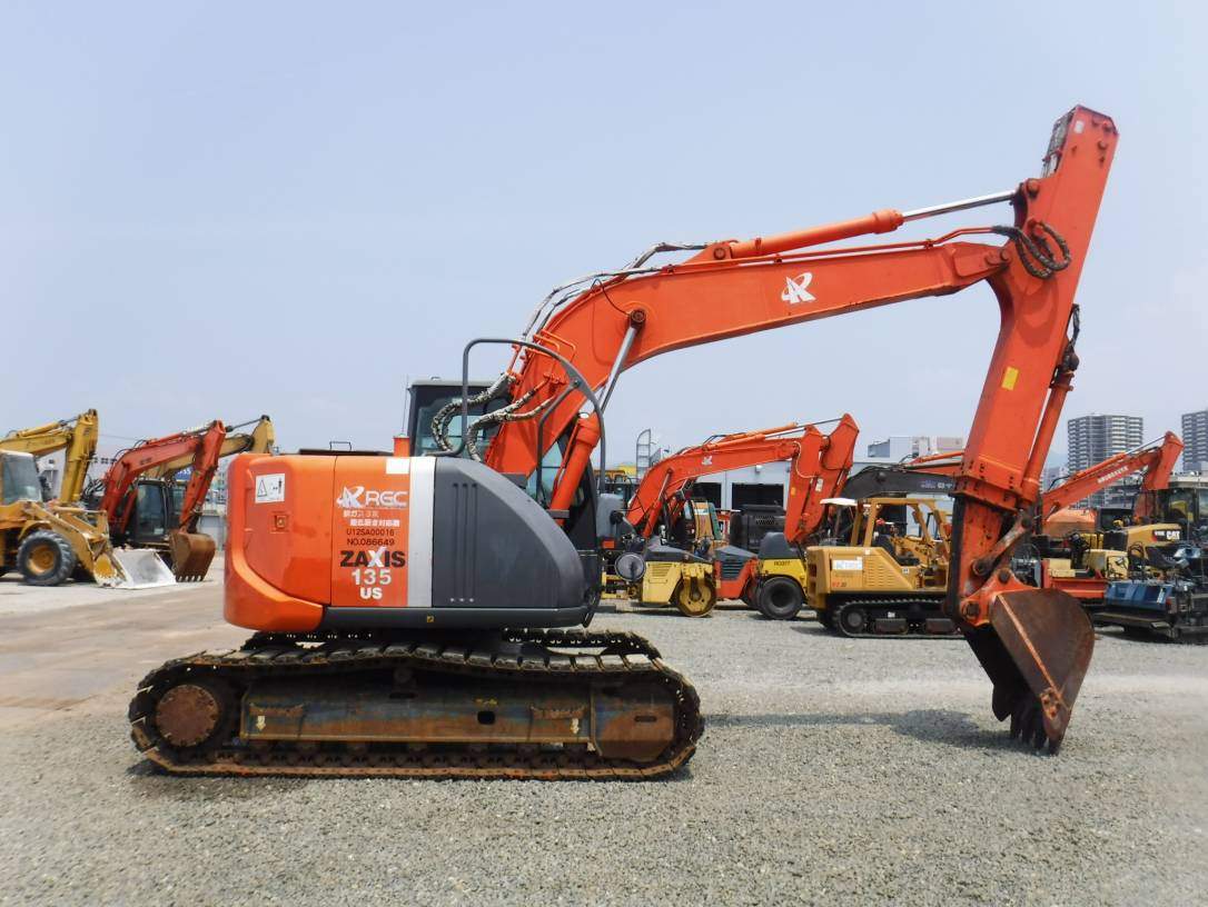 Hitachi Zaxis ZX135 Long Reach Excavator