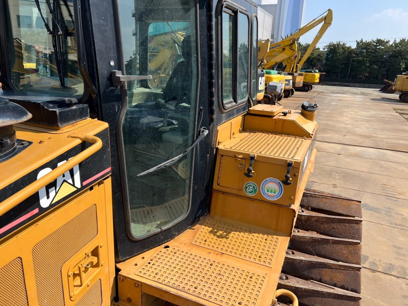 2005 Caterpillar D6R Dozer