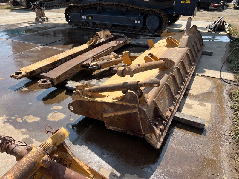 2005 Caterpillar D6R Dozer