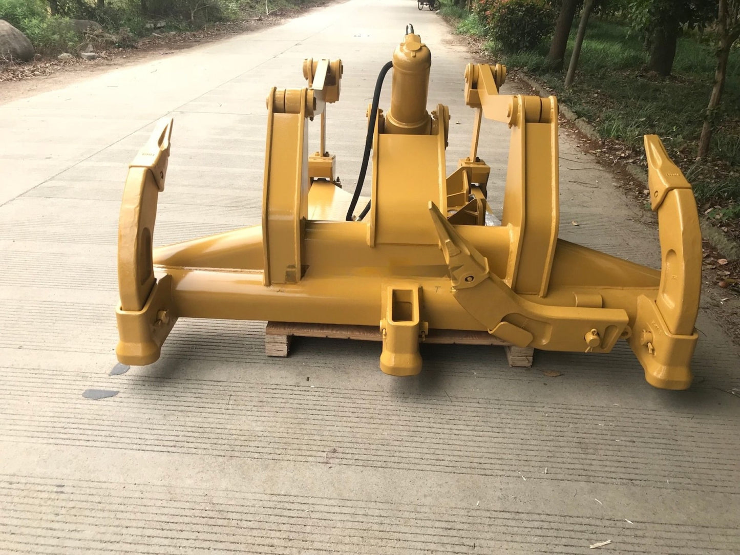 Dozer Ripper fits Komatsu D51 D53 Bulldozer