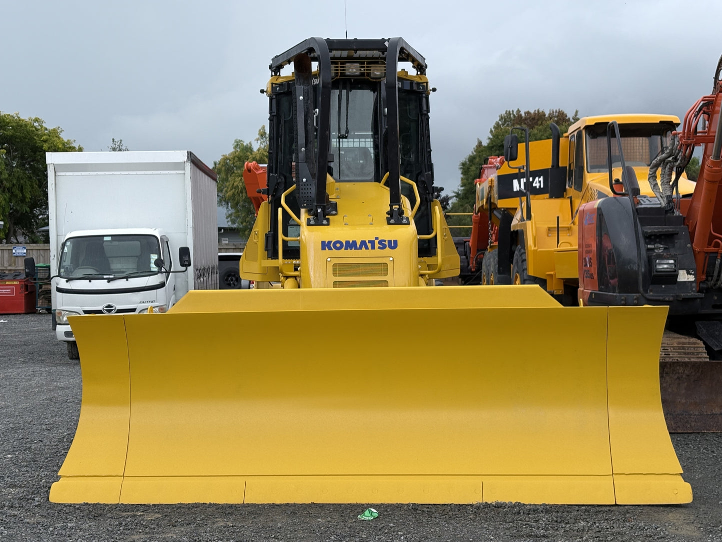 KOMATSU D61 PX1-23 BULLDOZER