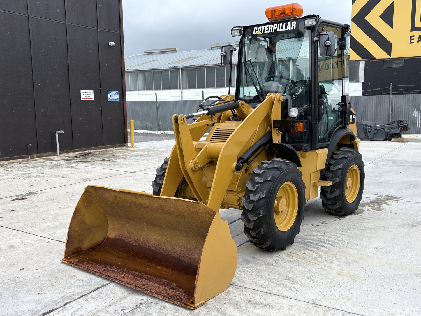 Caterpillar 902C Wheel Loader 4.3T