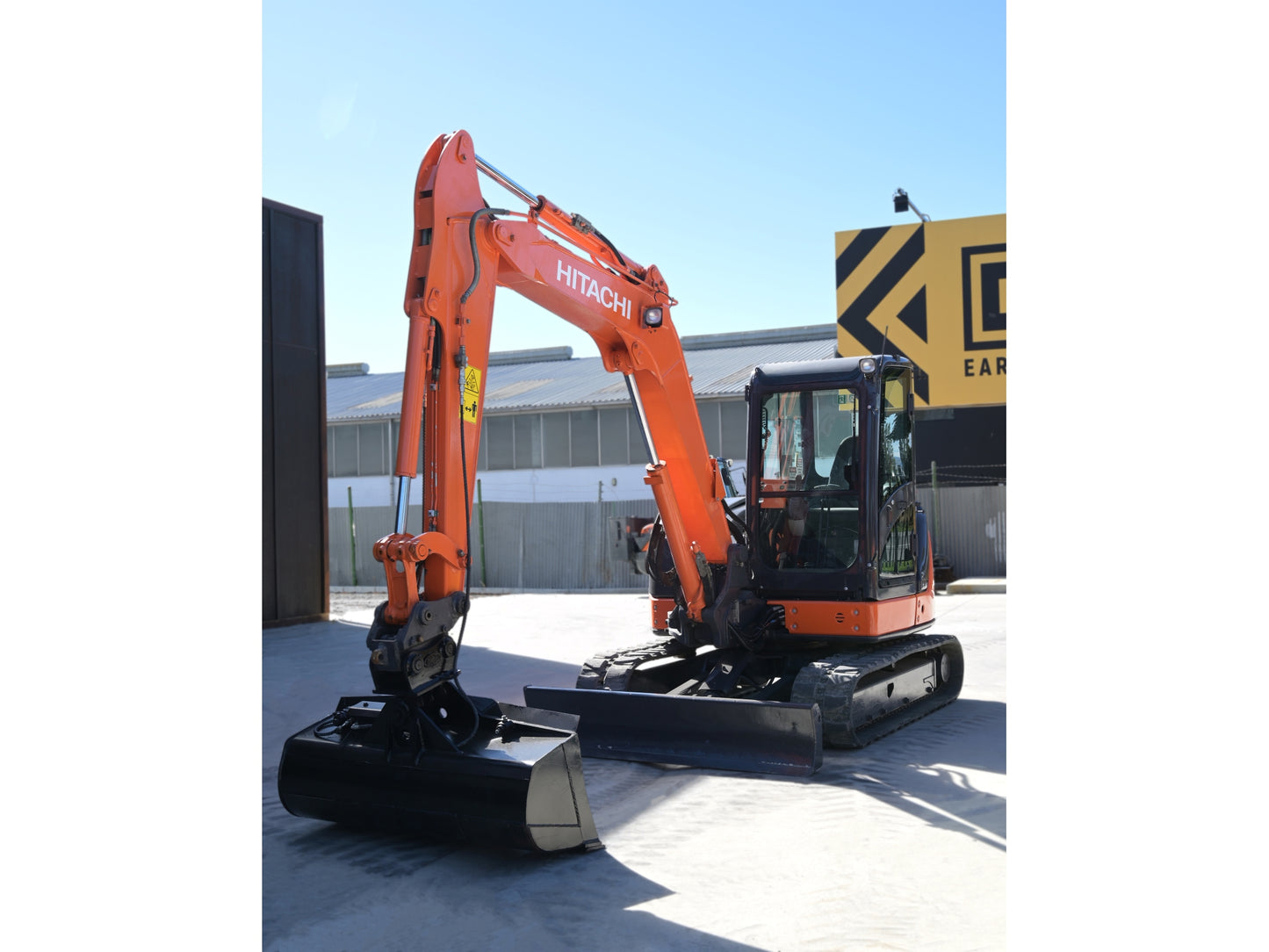 Hitachi ZX60USB-3 Digger 6 Ton
