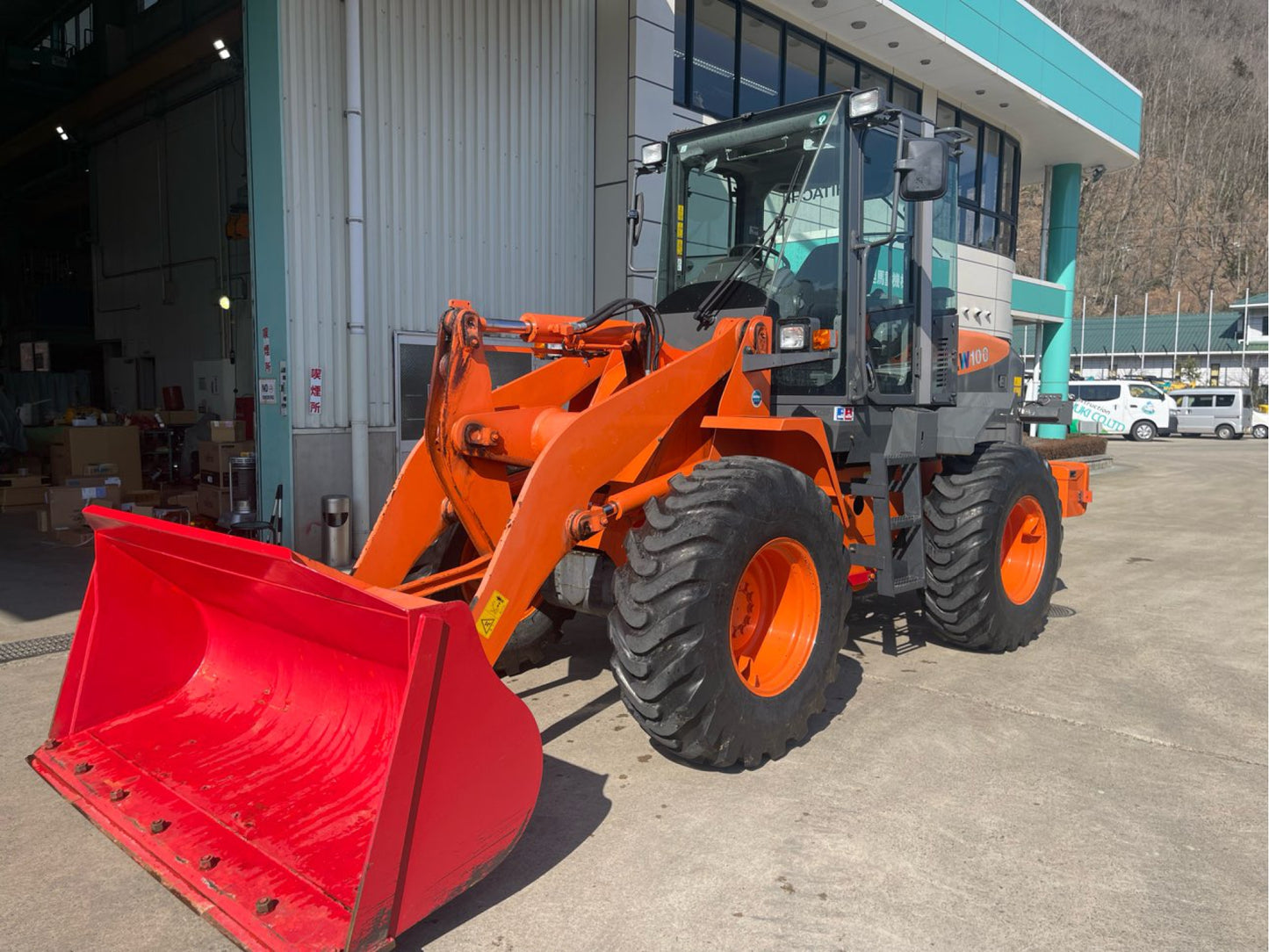 HITACHI ZW100 WHEEL LOADER Low Hours