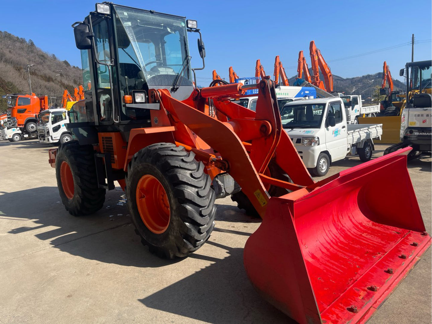 HITACHI ZW100 WHEEL LOADER Low Hours