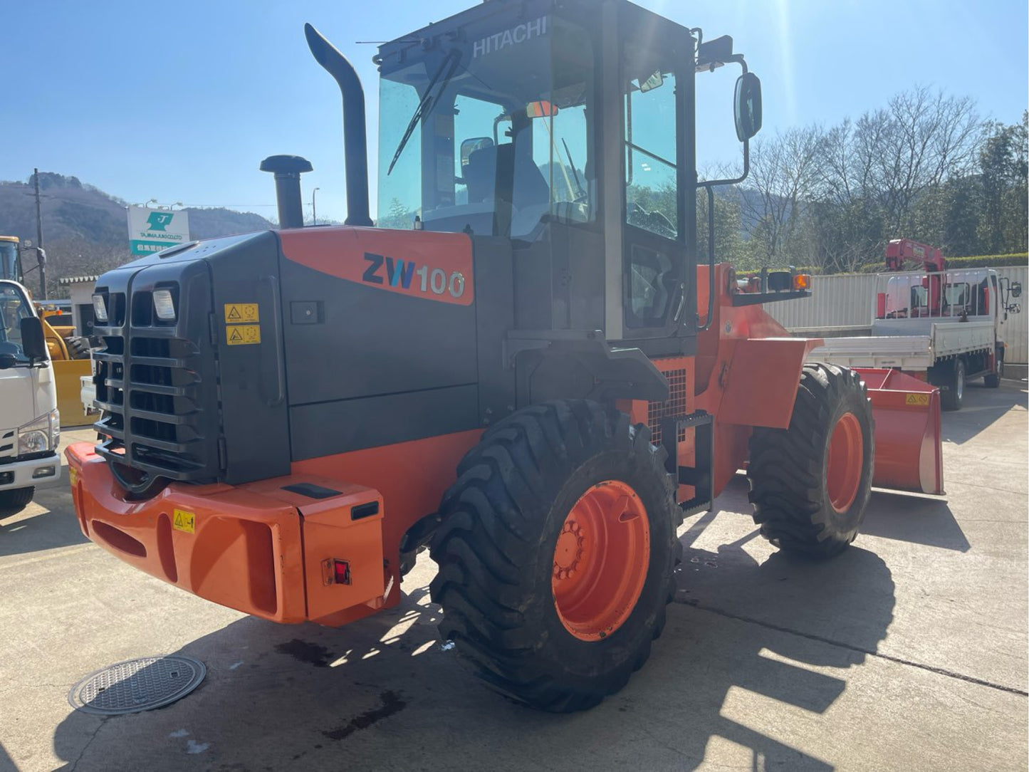 HITACHI ZW100 WHEEL LOADER Low Hours