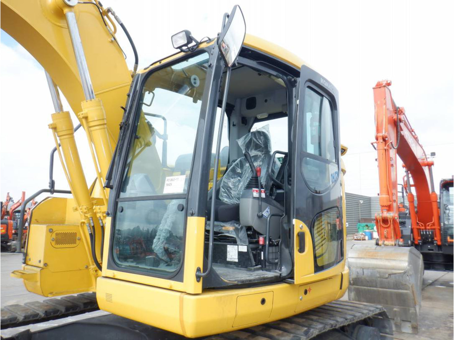 KOMATSU PC138US-11 14 Ton Excavator