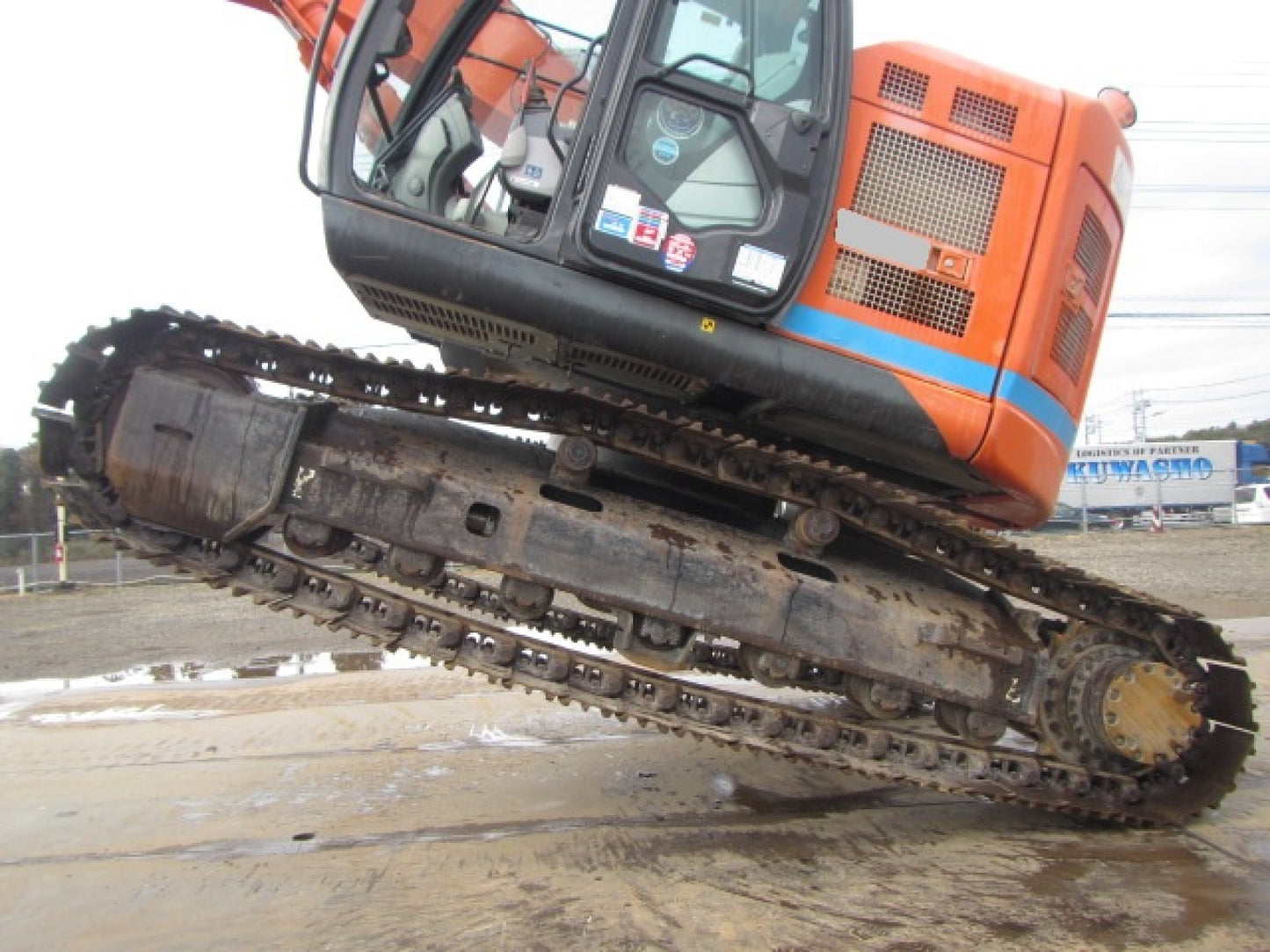 Hitachi ZX225US Digger 23 ton
