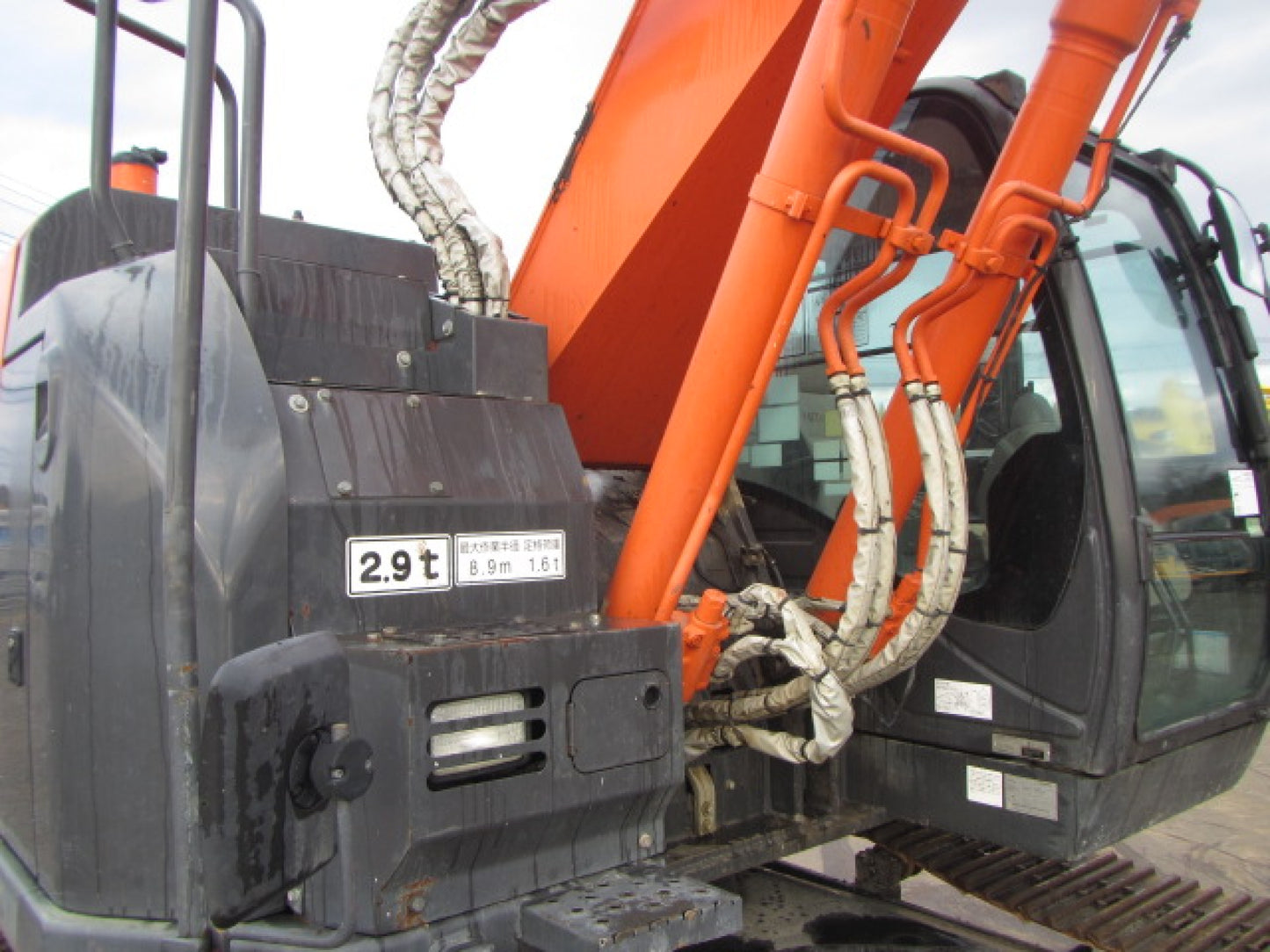 Hitachi ZX225US Digger 23 ton
