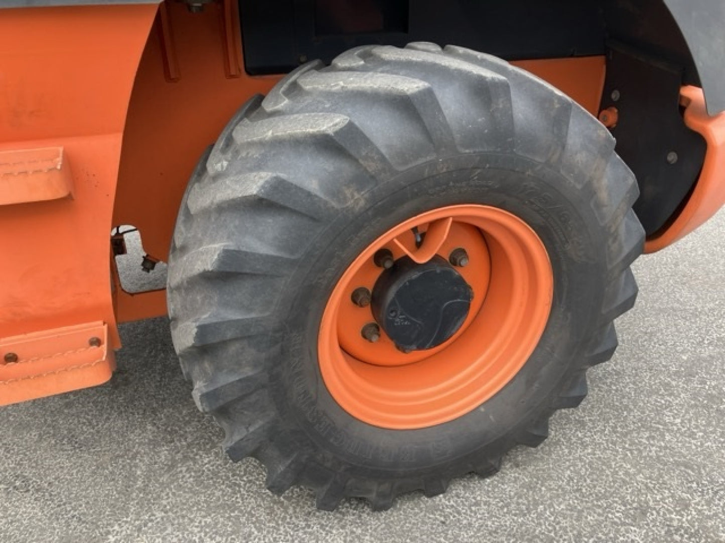 Hitachi ZW80 Wheel Loader 5 ton