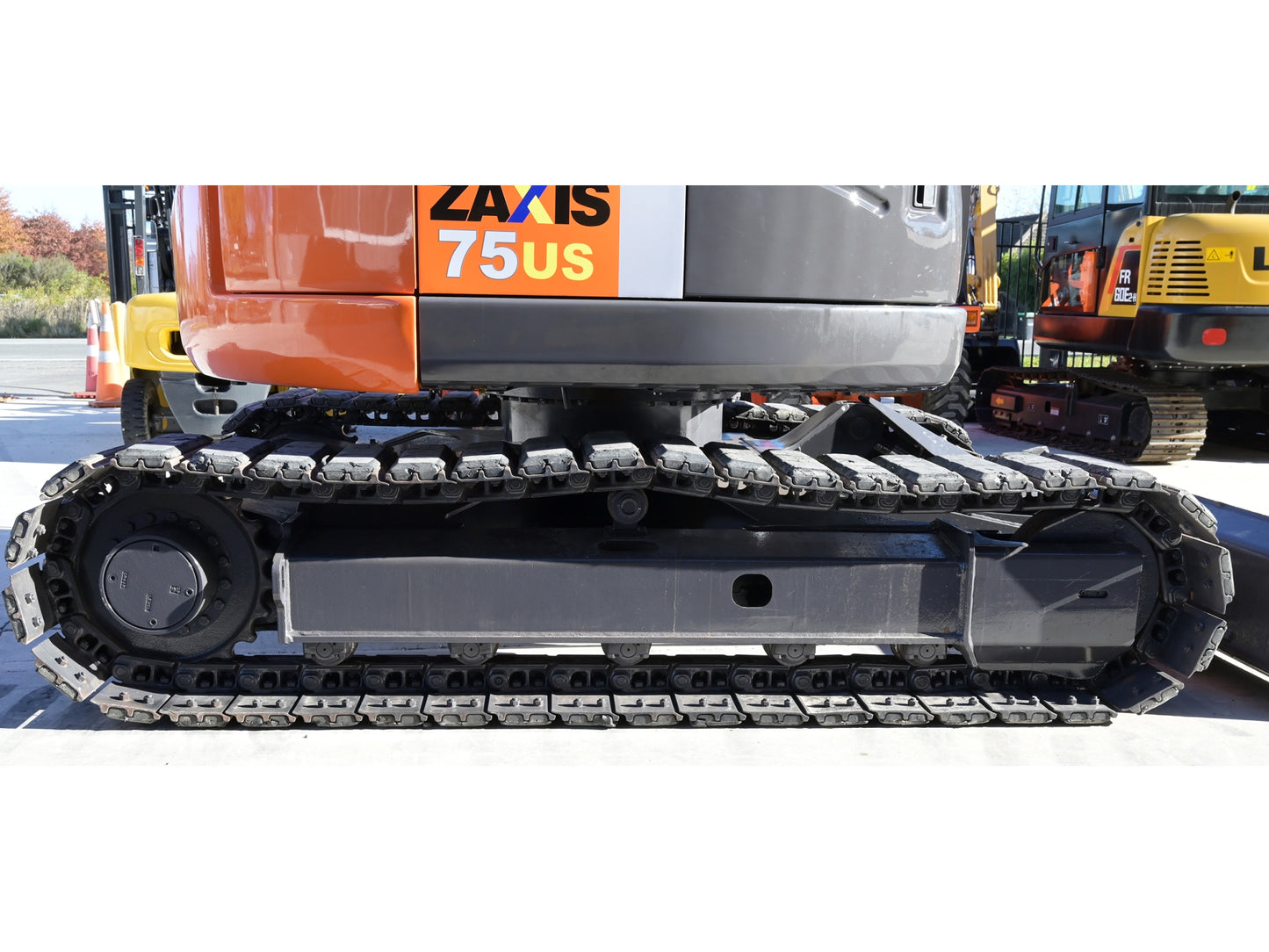 Hitachi ZX75us 7.5T Digger Low Hours
