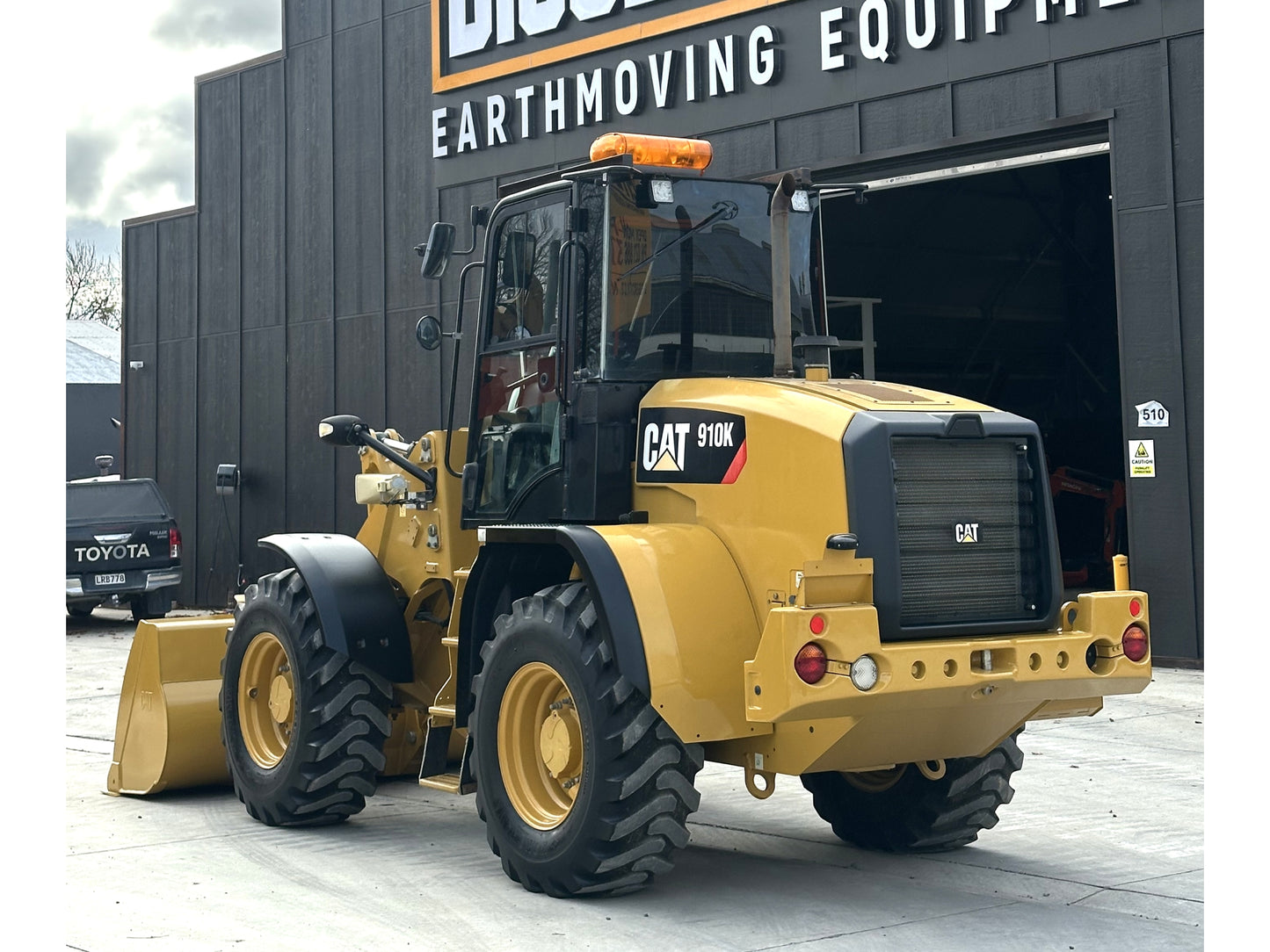 2017 Caterpillar 910K Wheel Loader