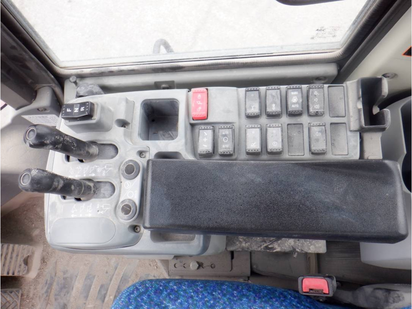 Hitachi ZW180 Wheel Loader Low Hours