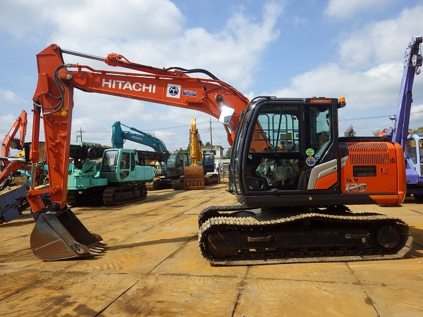 Hitachi ZX120 12t Digger Low Hours
