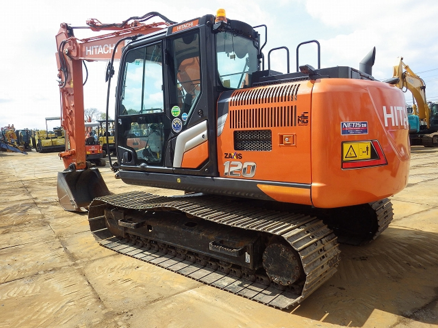 Hitachi ZX120 12t Digger Low Hours