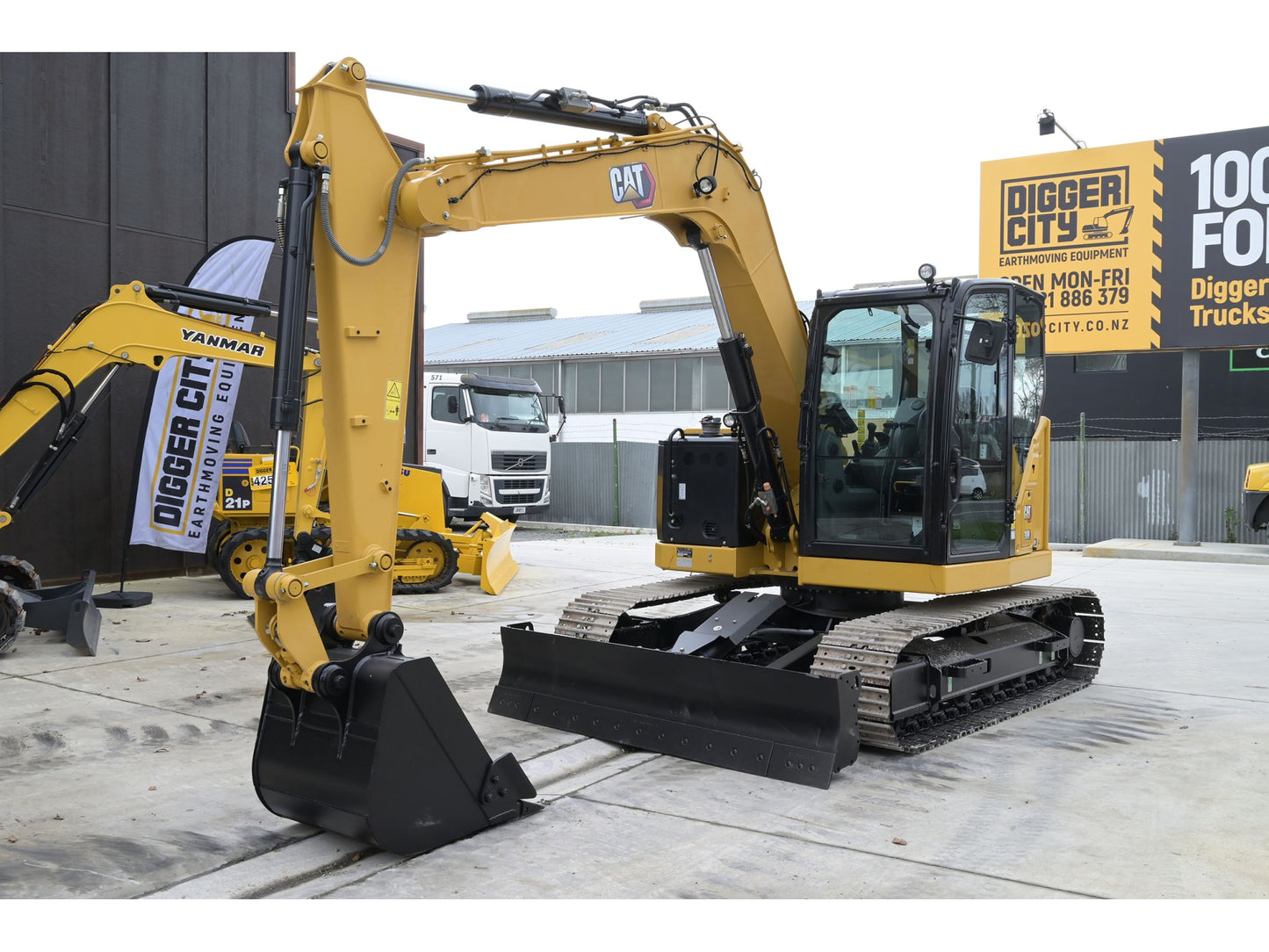 2020 CAT 308 Compact Radius 8T Excavator / Digger