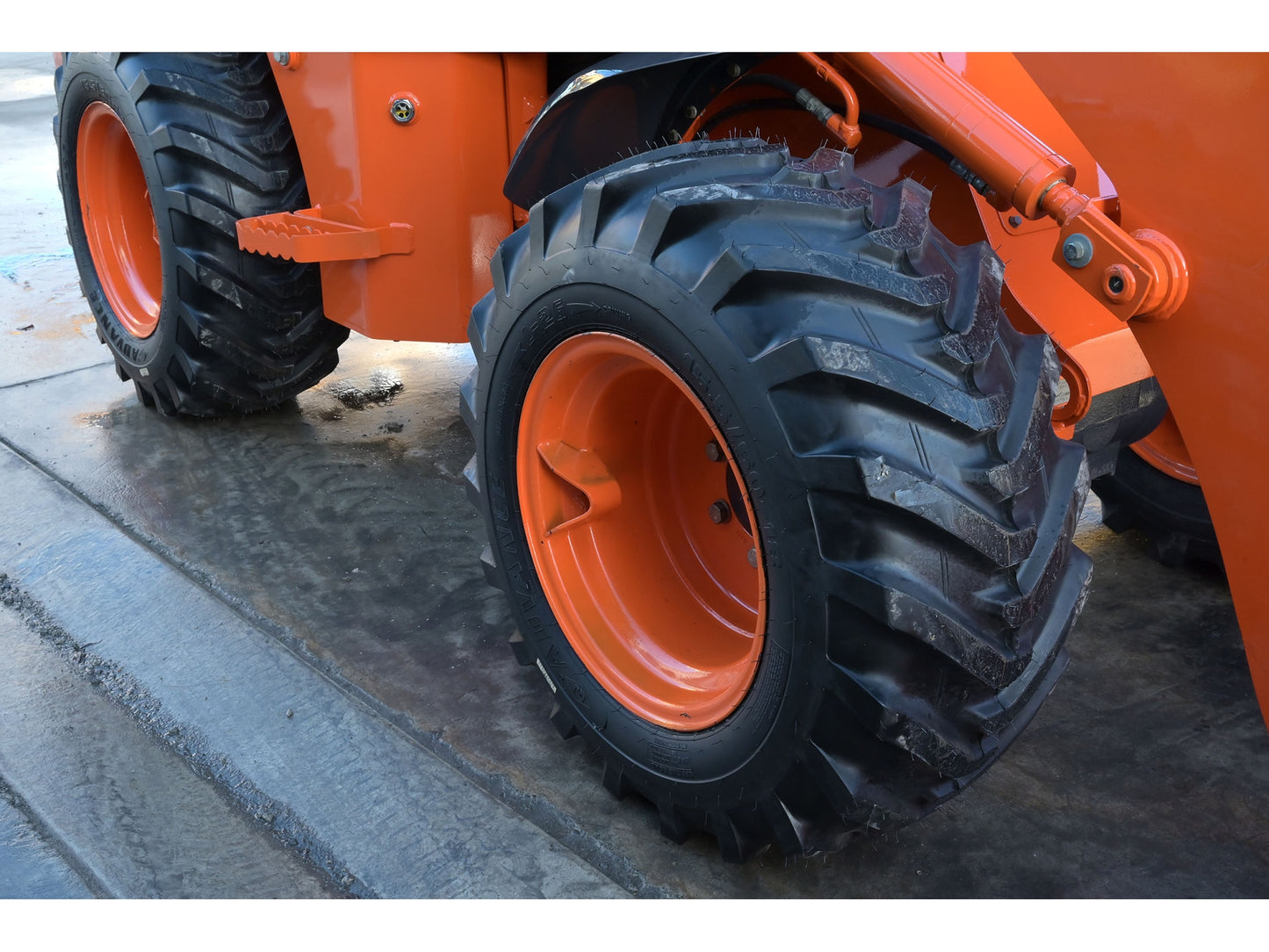 Hitachi ZW40 Wheel Loader