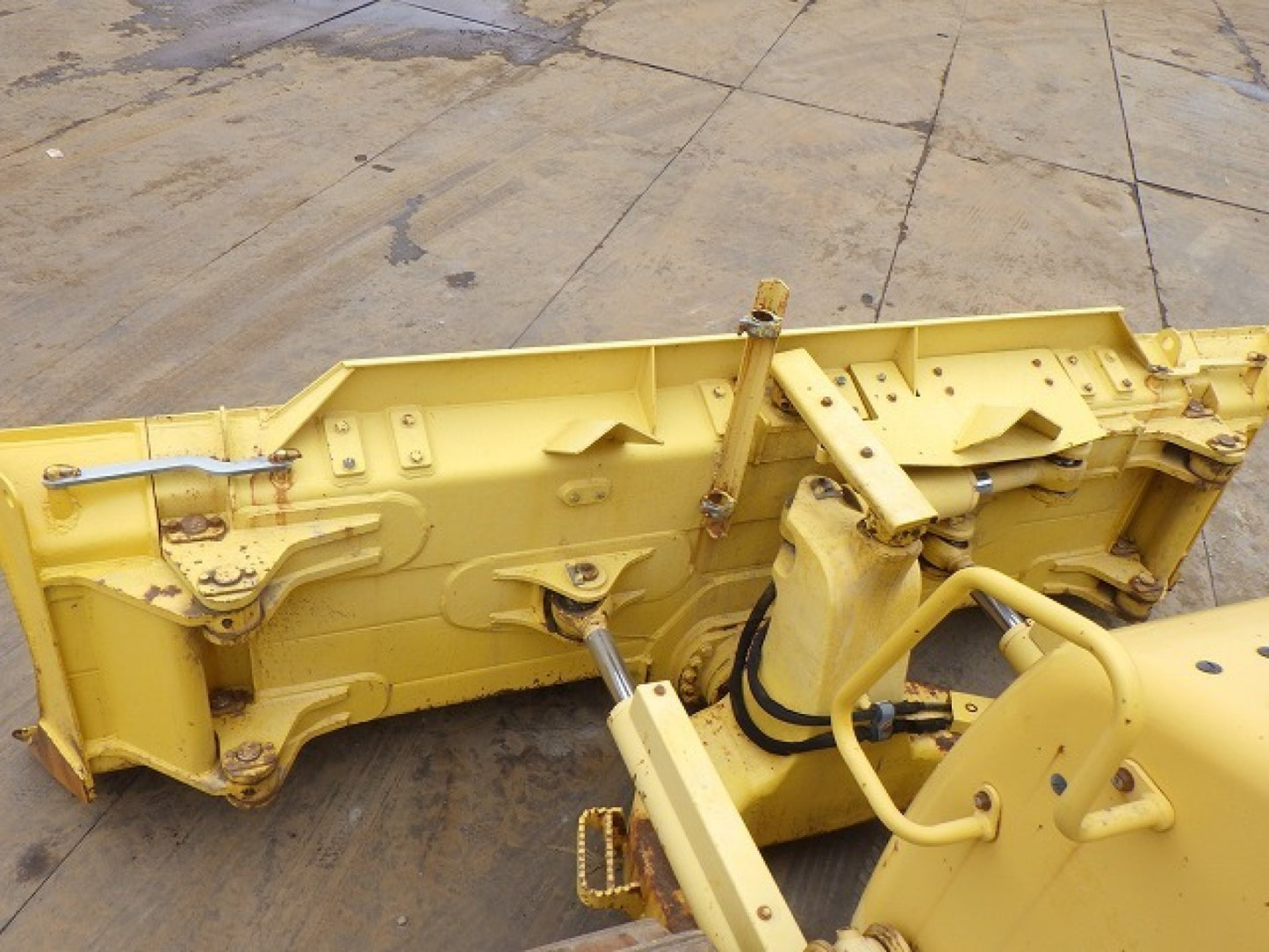 Komatsu D61PX-23 18.6 Ton Dozer