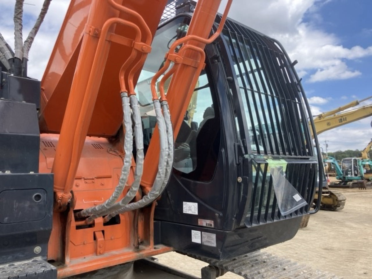 2015 Hitachi ZX225 USRLCK-6 Excavator