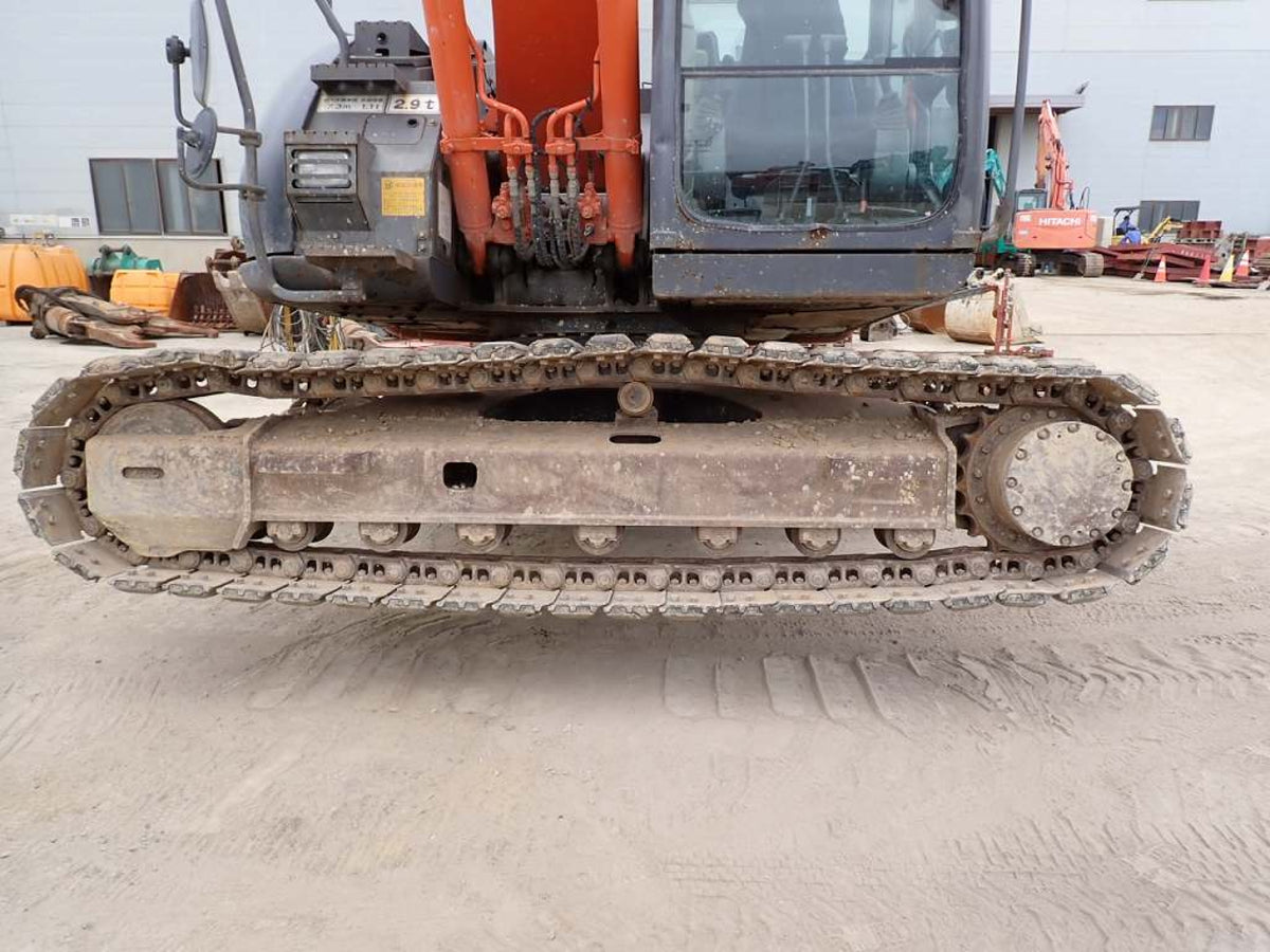 Hitachi ZX135 Digger 13.5 Ton