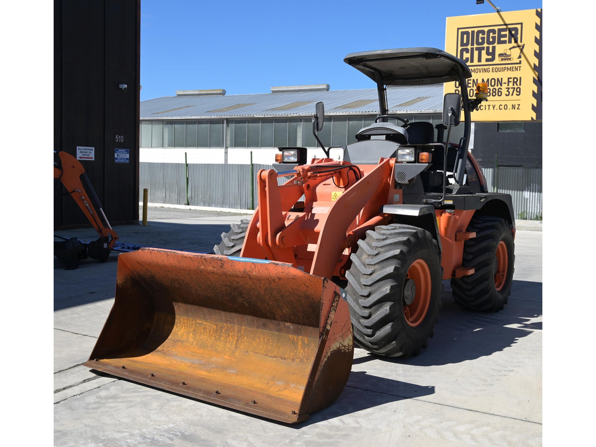 Hitachi ZW80 Wheel Loader 5 ton