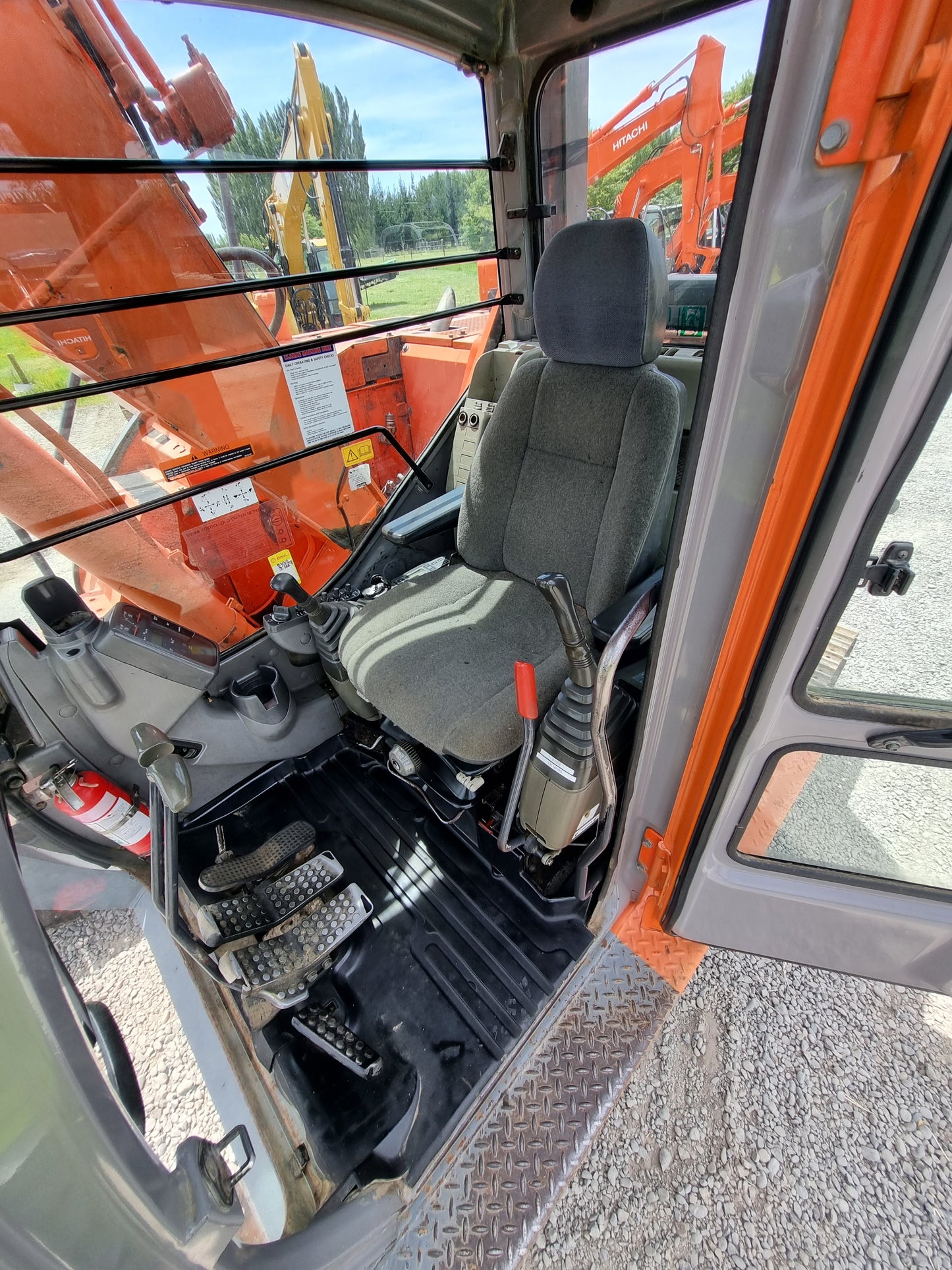 Hitachi Zaxis ZX135US-1, 13.5 Ton Excavator