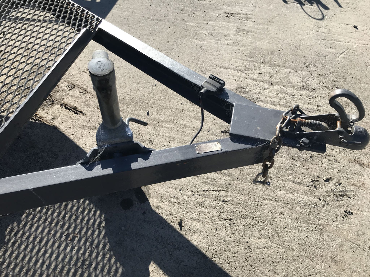 1976 McKay Twin-Axle Digger Trailer