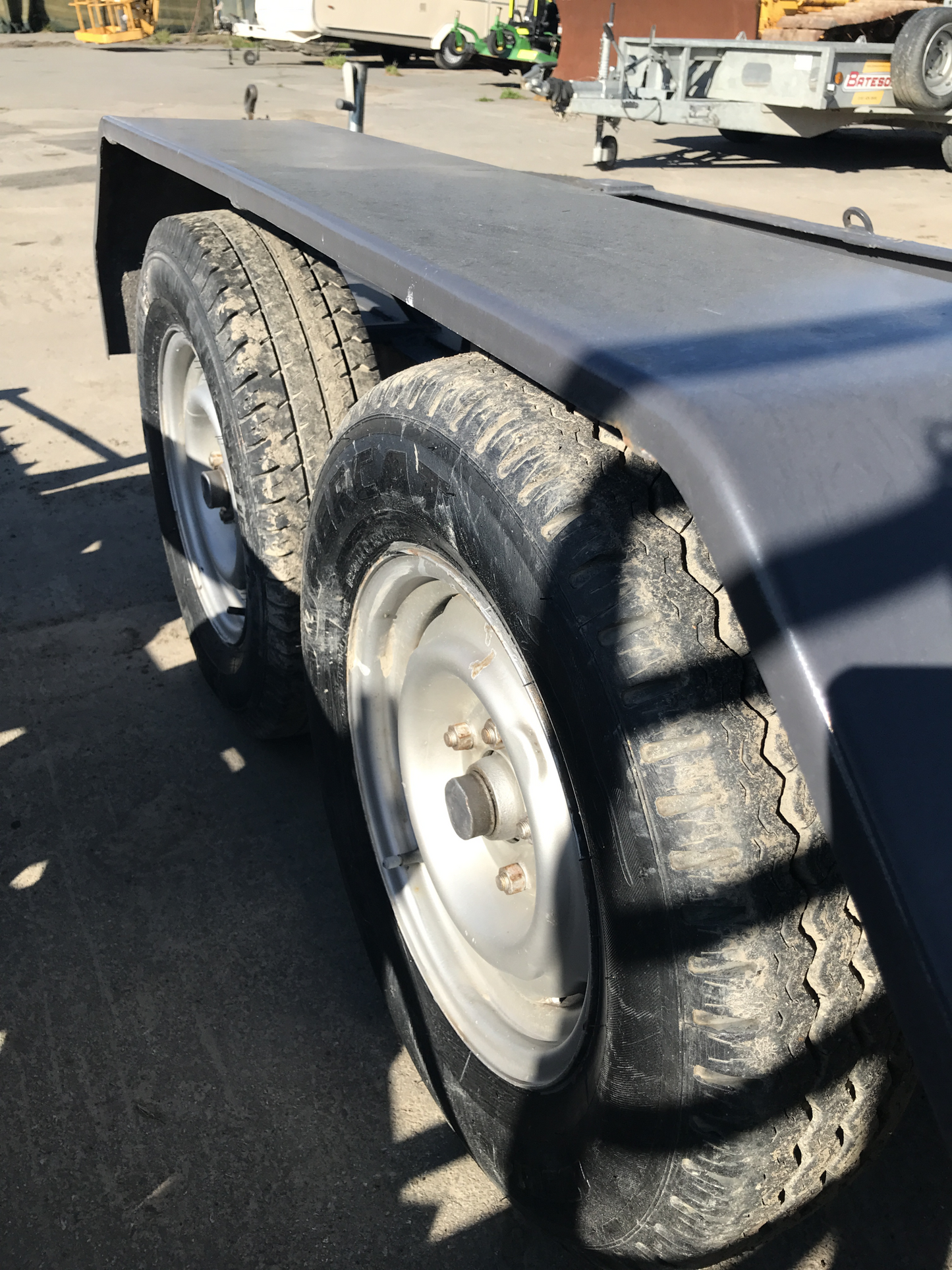 1976 McKay Twin-Axle Digger Trailer