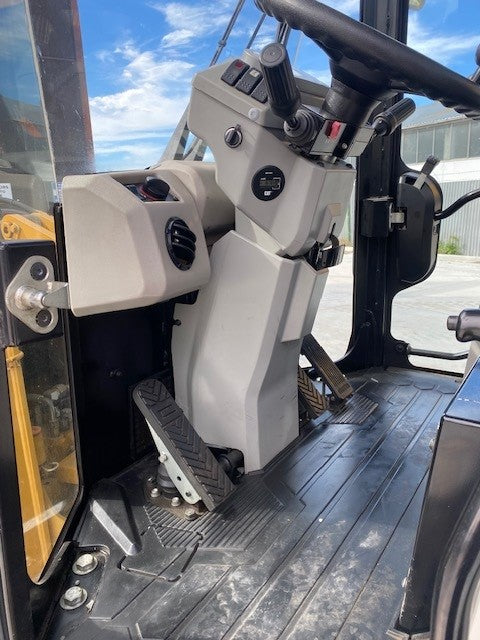 Caterpillar 902C Wheel Loader 4.3T