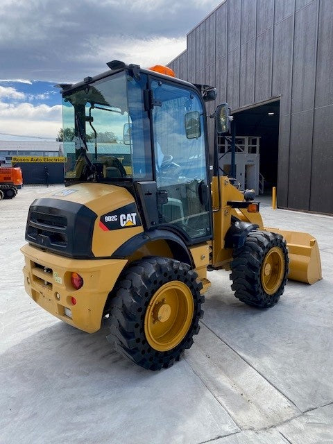 Caterpillar 902C Wheel Loader 4.3T