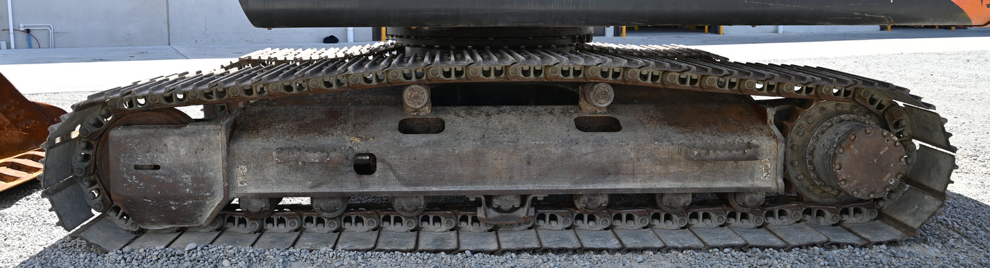 2017 Hitachi ZX200 Digger