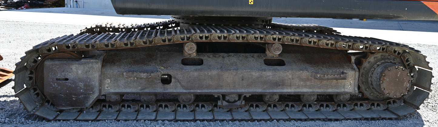 2017 Hitachi ZX200 Digger