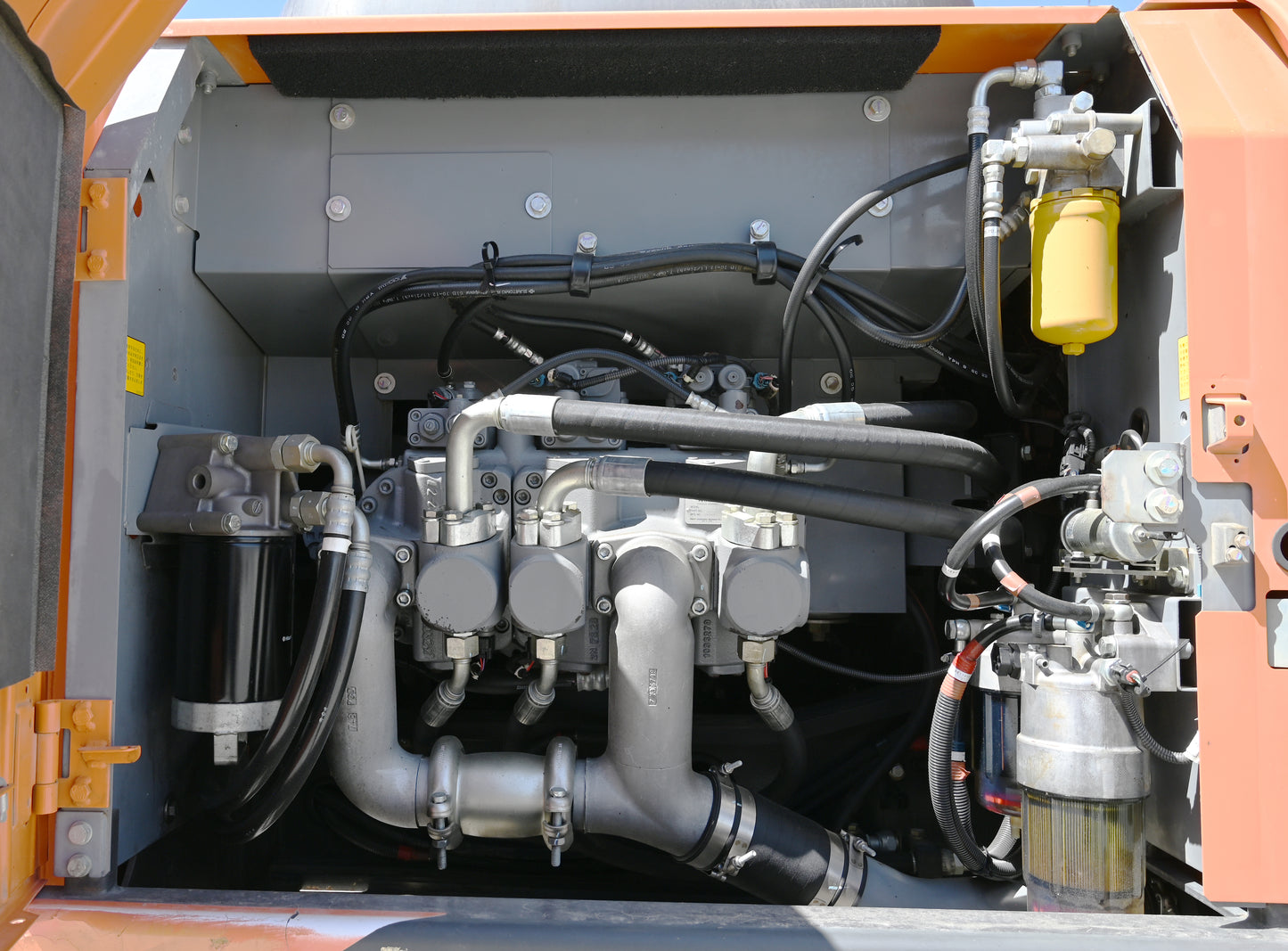 2017 Hitachi ZX200 Digger