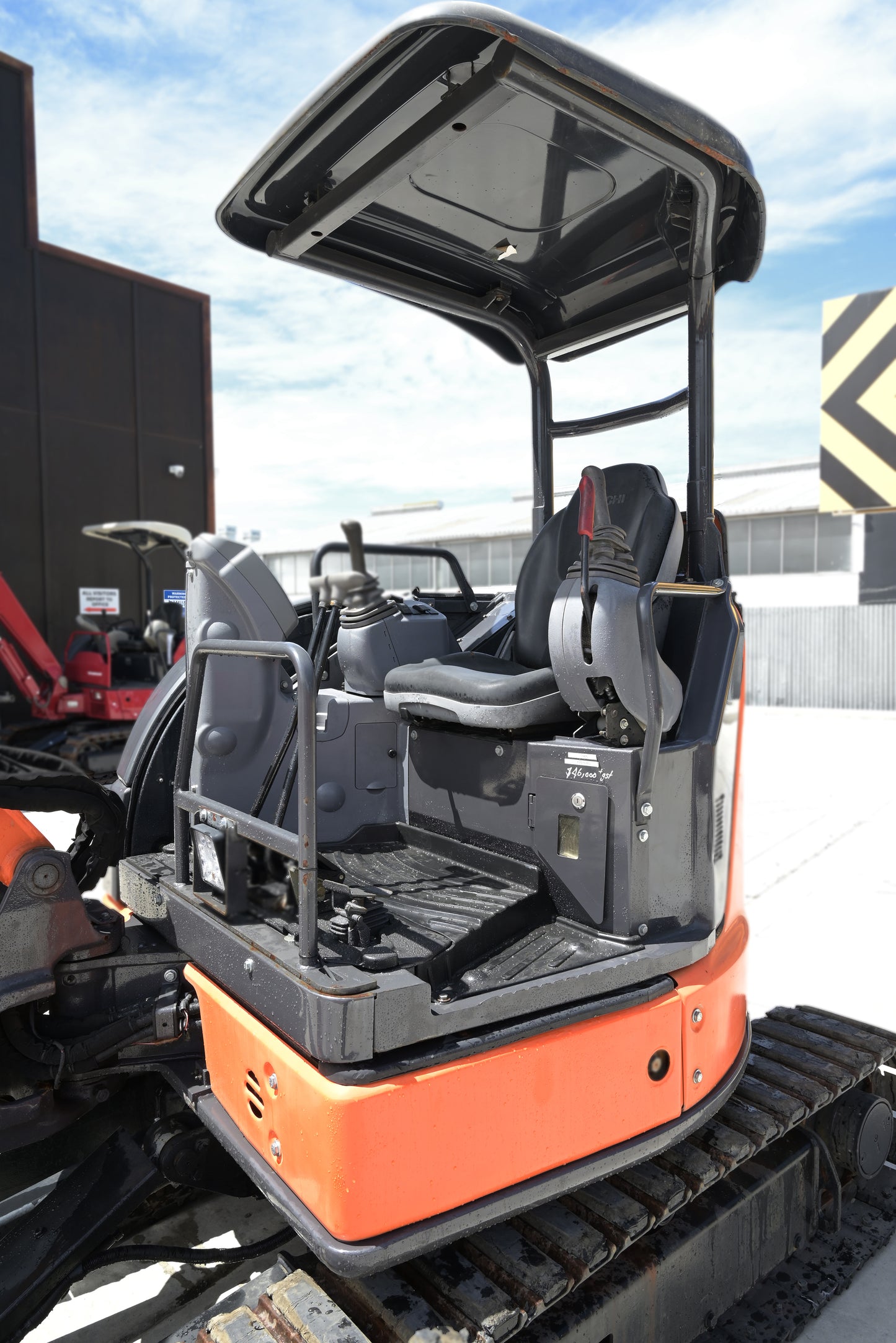 Hitachi ZX30U, 3 Ton Excavator, Low Hours