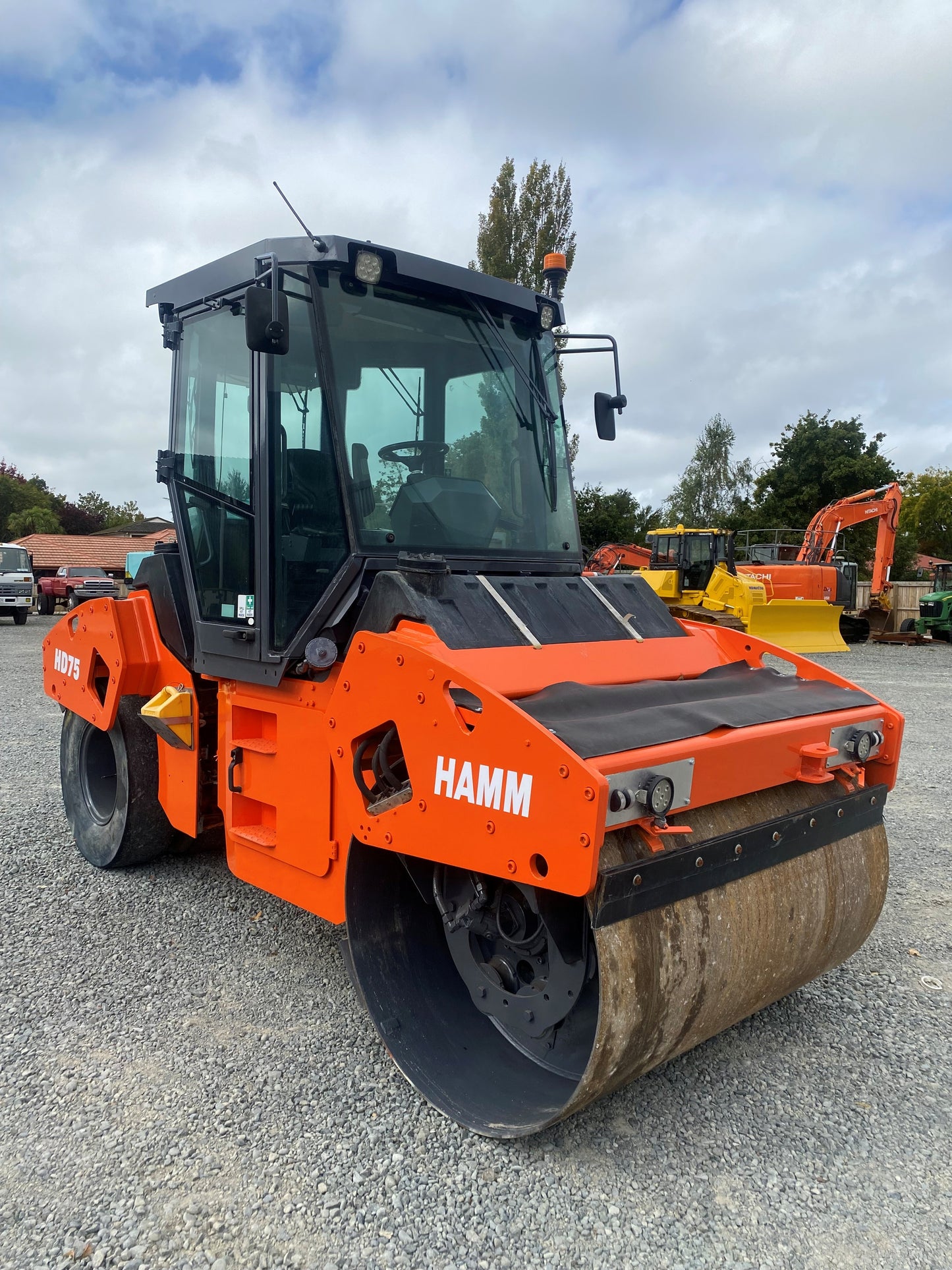 2007 Hamm HD 75K Articulated Combi Roller with Vibratory Drum