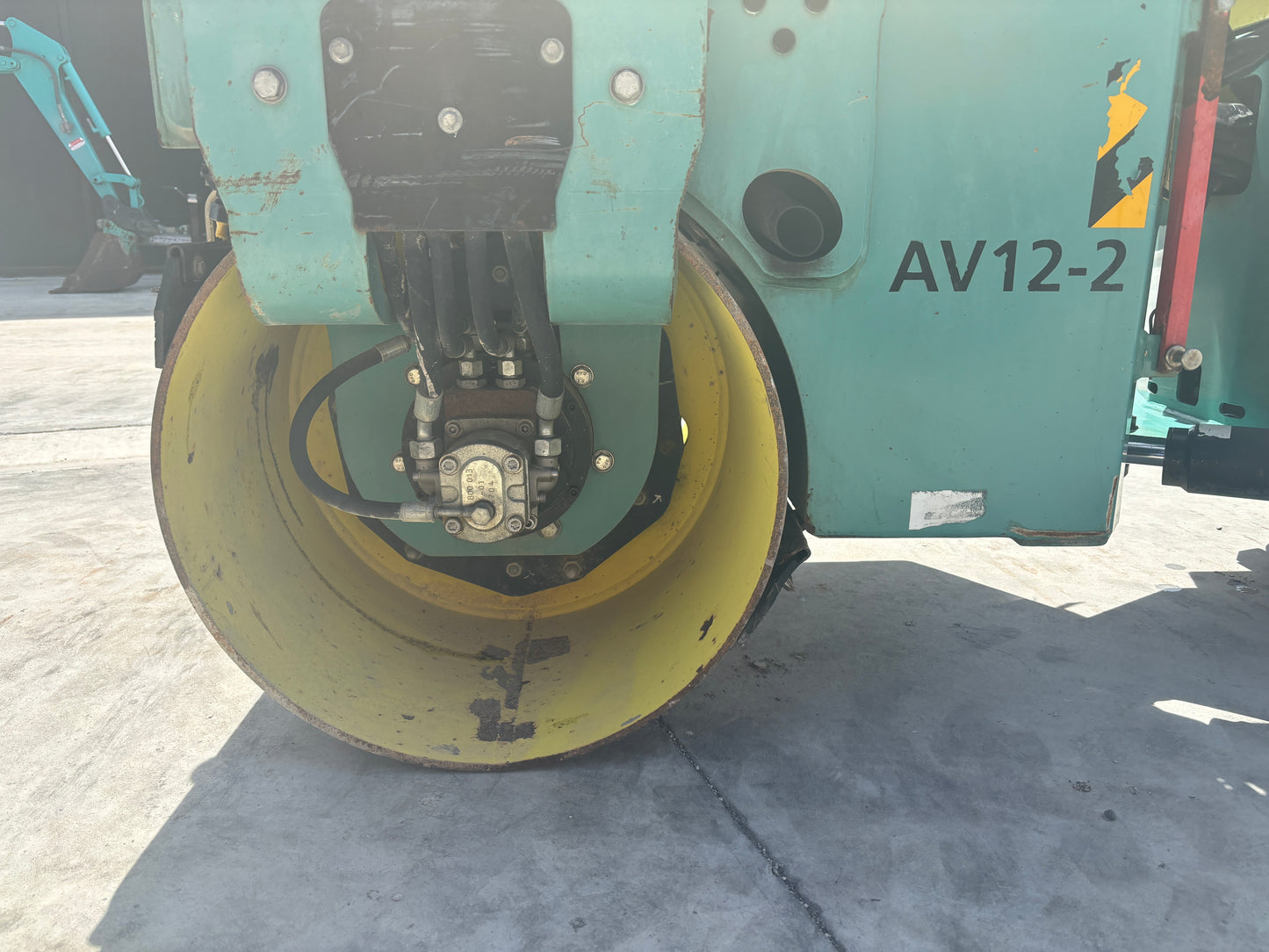 2012 Ammann AV12-2 Tandem Roller