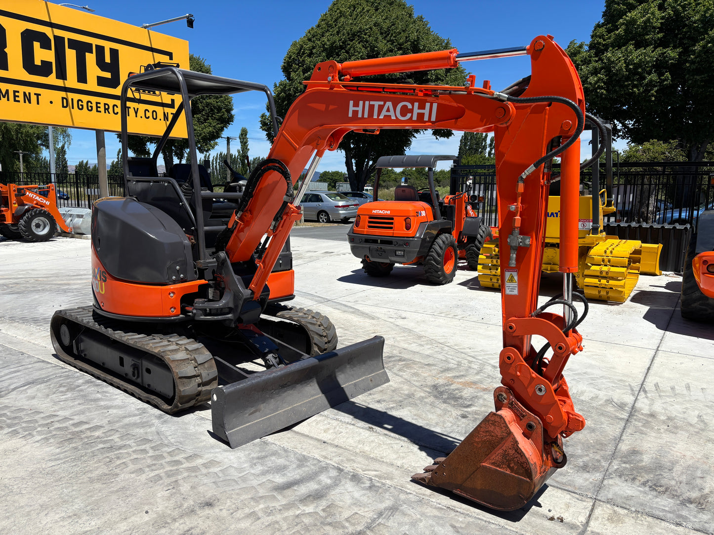Hitachi ZX30 / Airman AX30U-4 3 Ton Excavator, 2007 Model