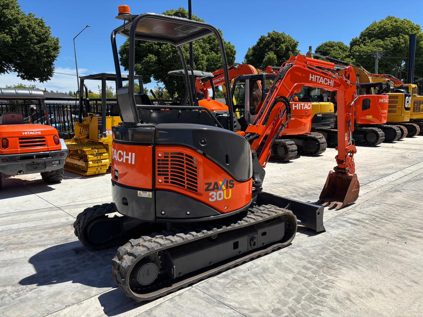 Hitachi ZX30 / Airman AX30U-4 3 Ton Excavator, 2007 Model