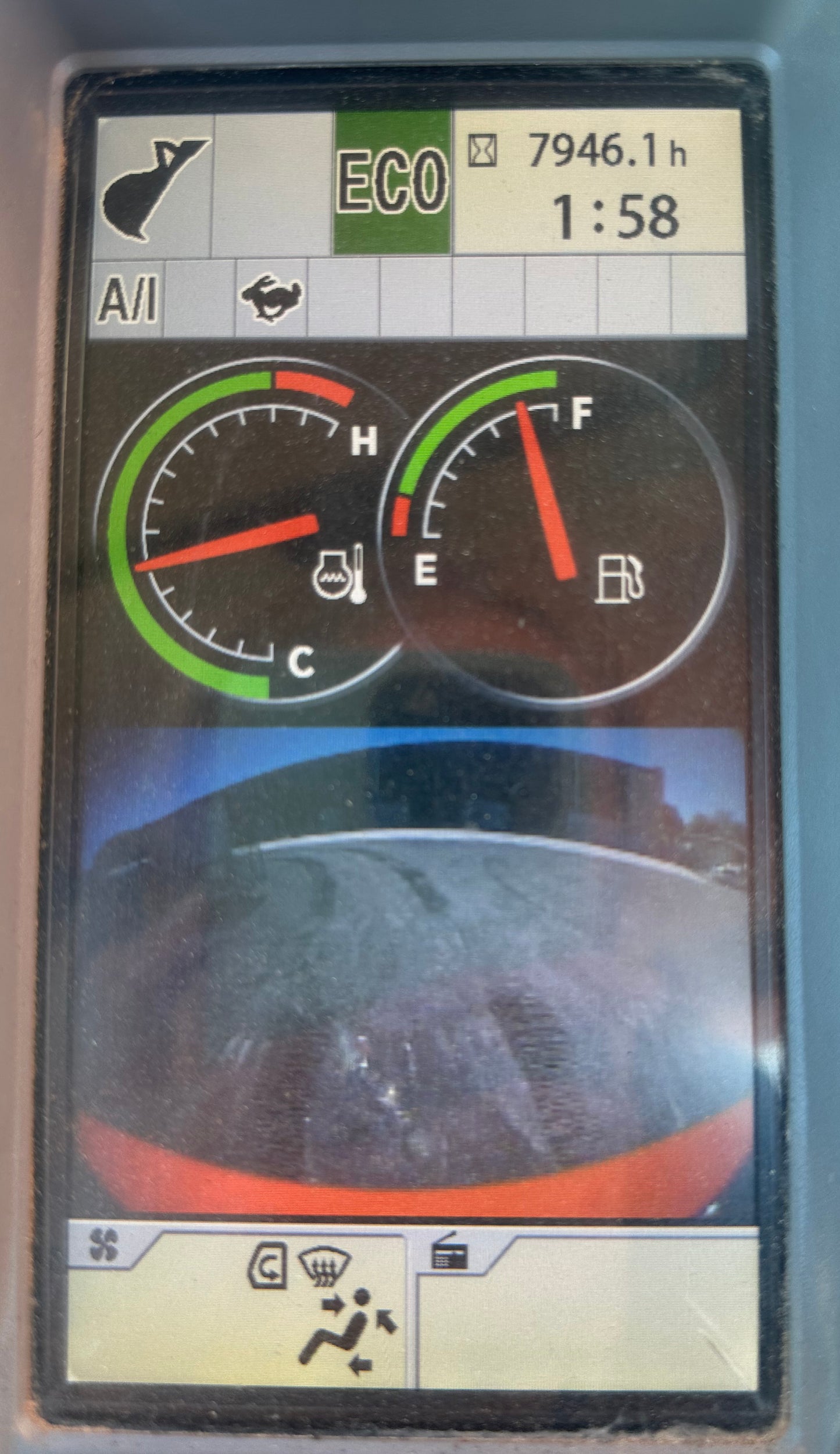 HITACHI ZX330 2013 32 ton Digger