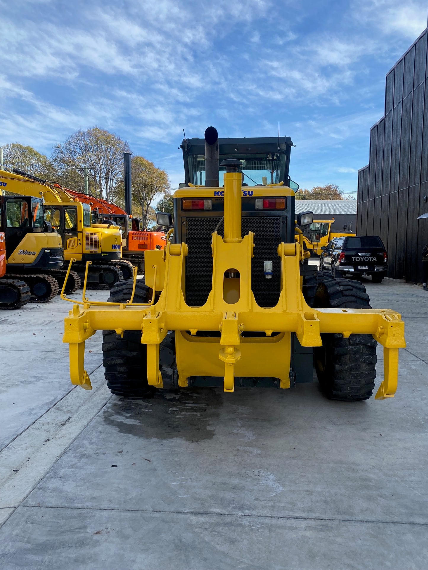 Komatsu GD655-3A Grader 17 Ton