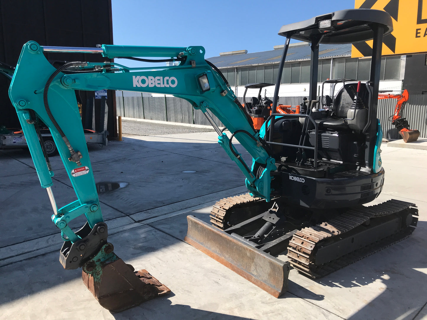 Kobelco SK27SR Digger 2.7 Ton