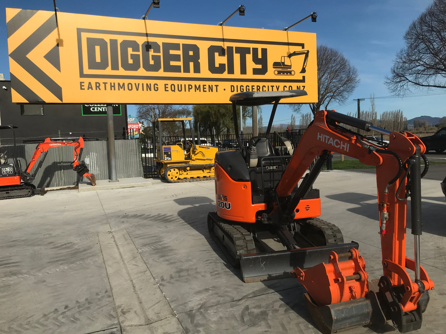 HITACHI ZX20U-5A , 2015 , LOW HOUR EXCAVATOR