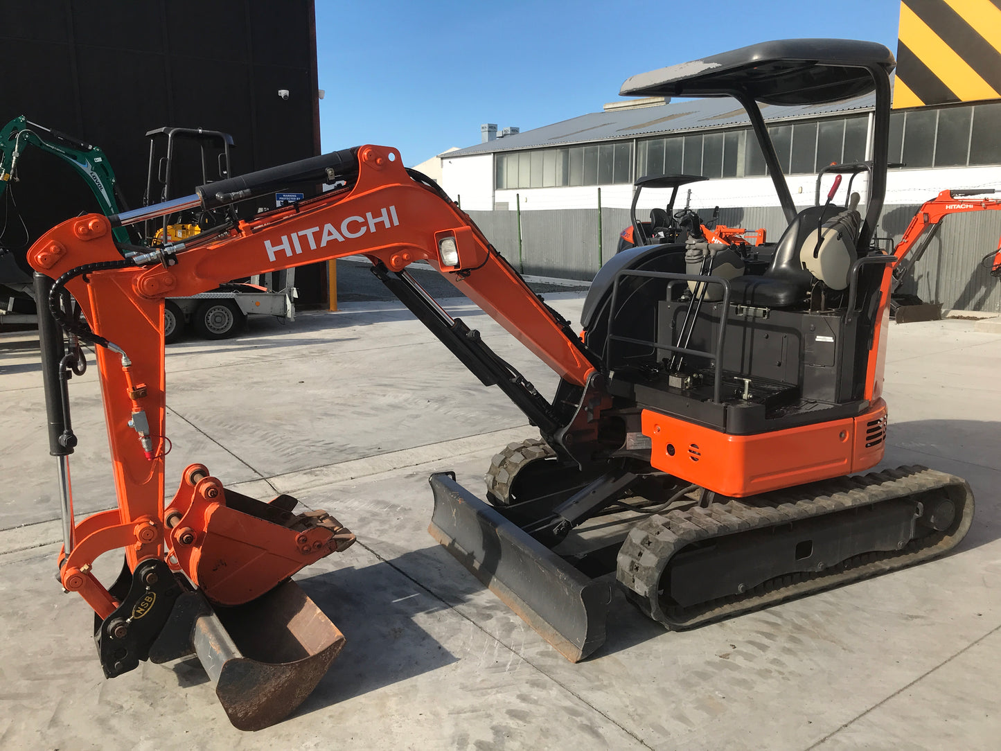 HITACHI ZX20U-5A , 2015 , LOW HOUR EXCAVATOR