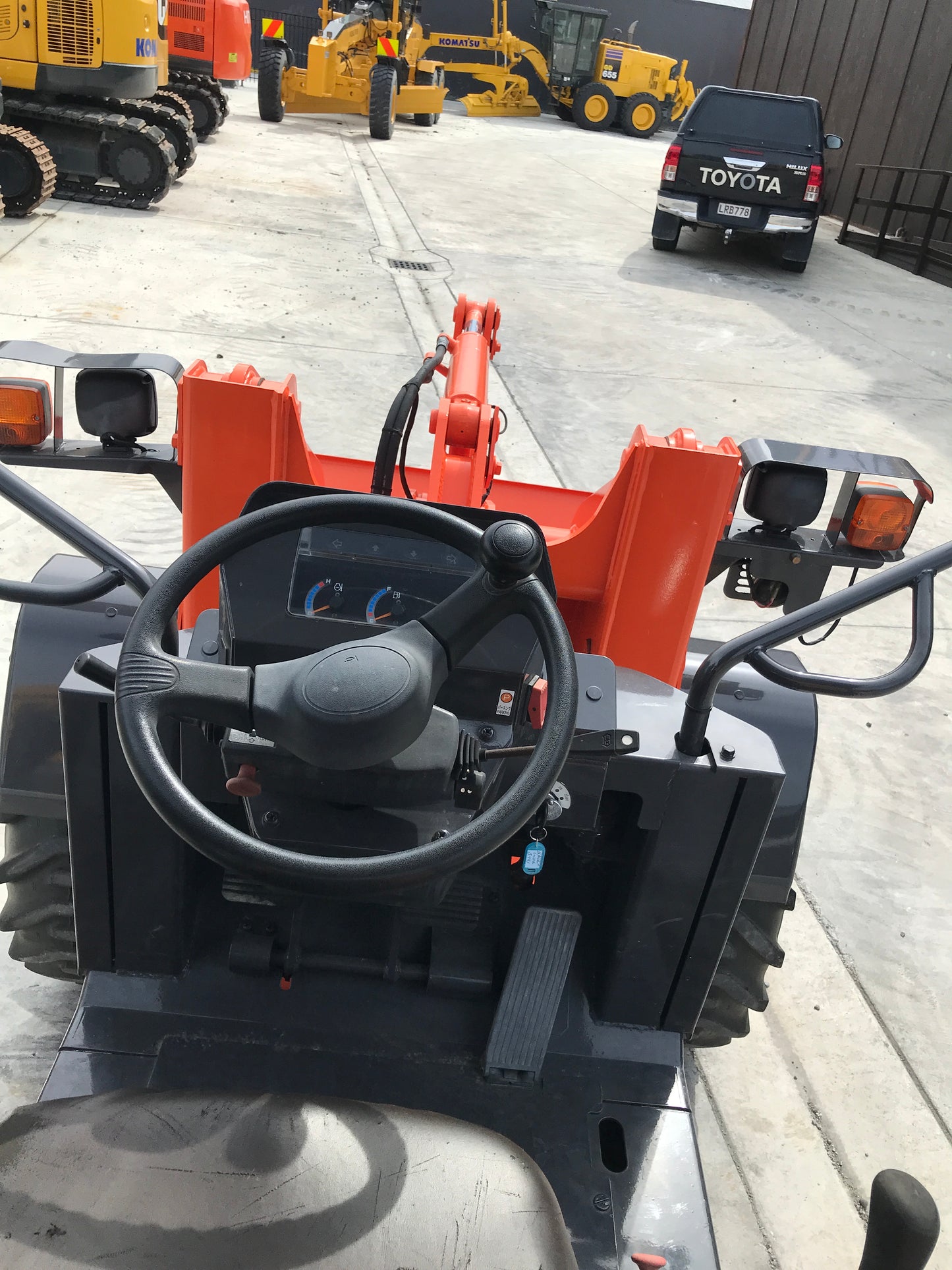 Hitachi / TCM ZW30L Wheel Loader 1/2CBM Bucket