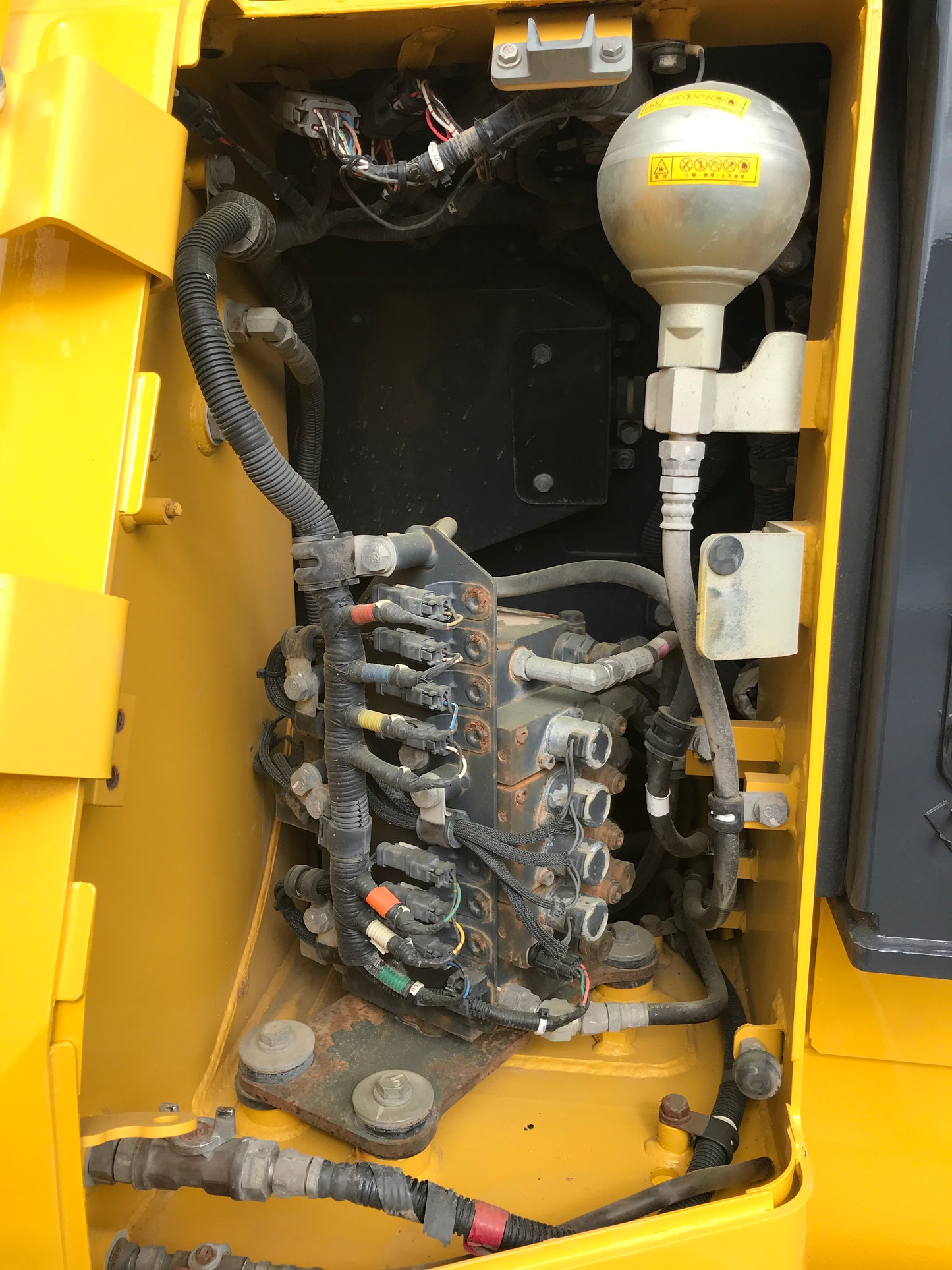 KOMATSU D61PXI-23 BULLDOZER