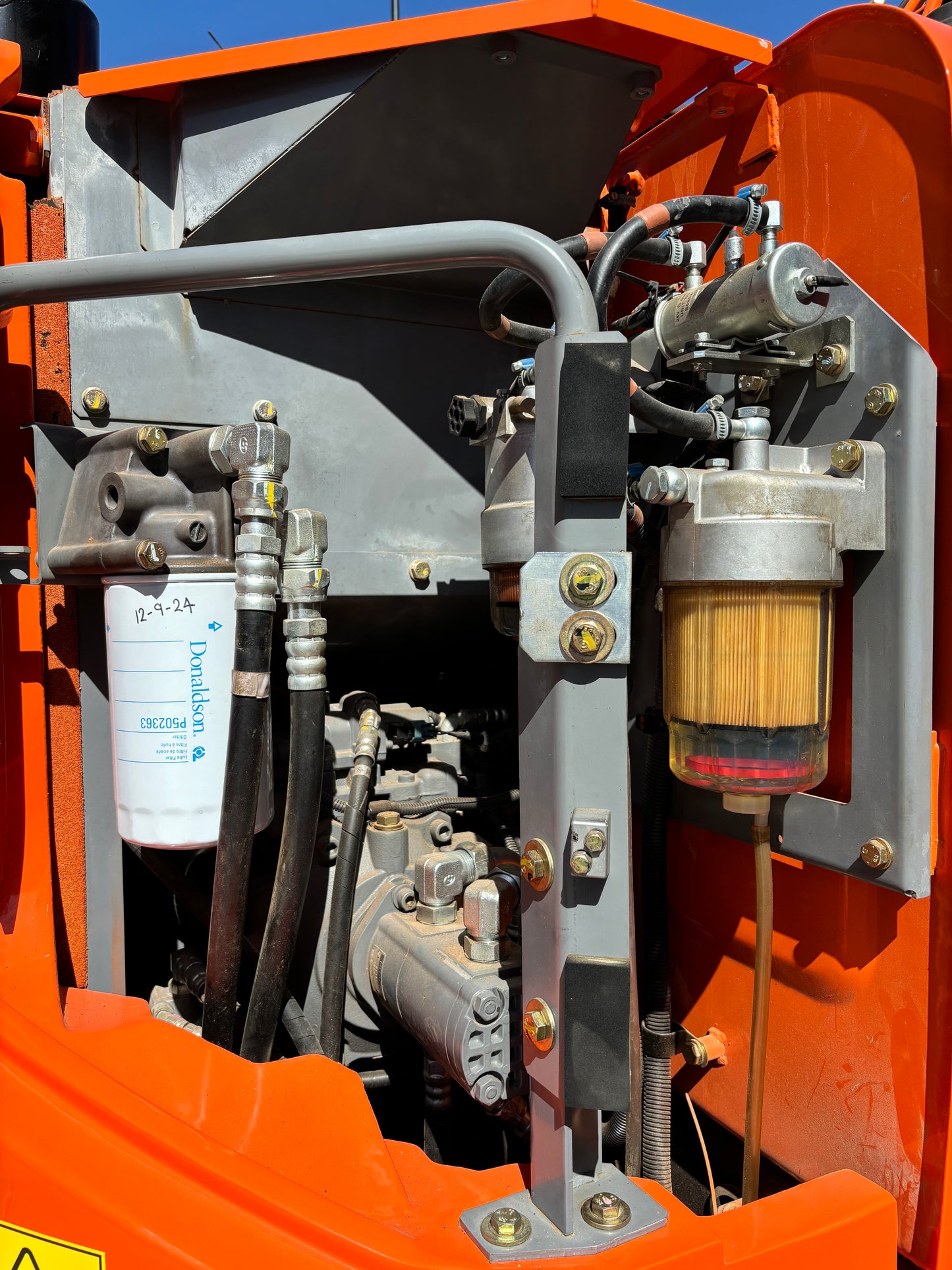 Hitachi ZX135 US-5B Excavator 13.5 ton with Dozer Blade (2015 Model)