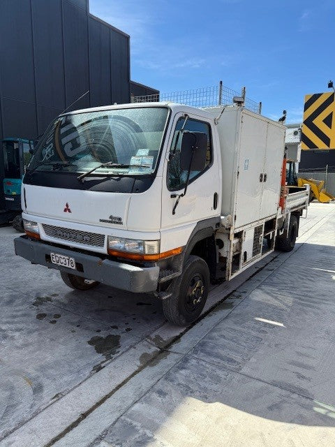 2008 Mitsubishi FG145C1 Canter Service Truck, 4wd, tipper