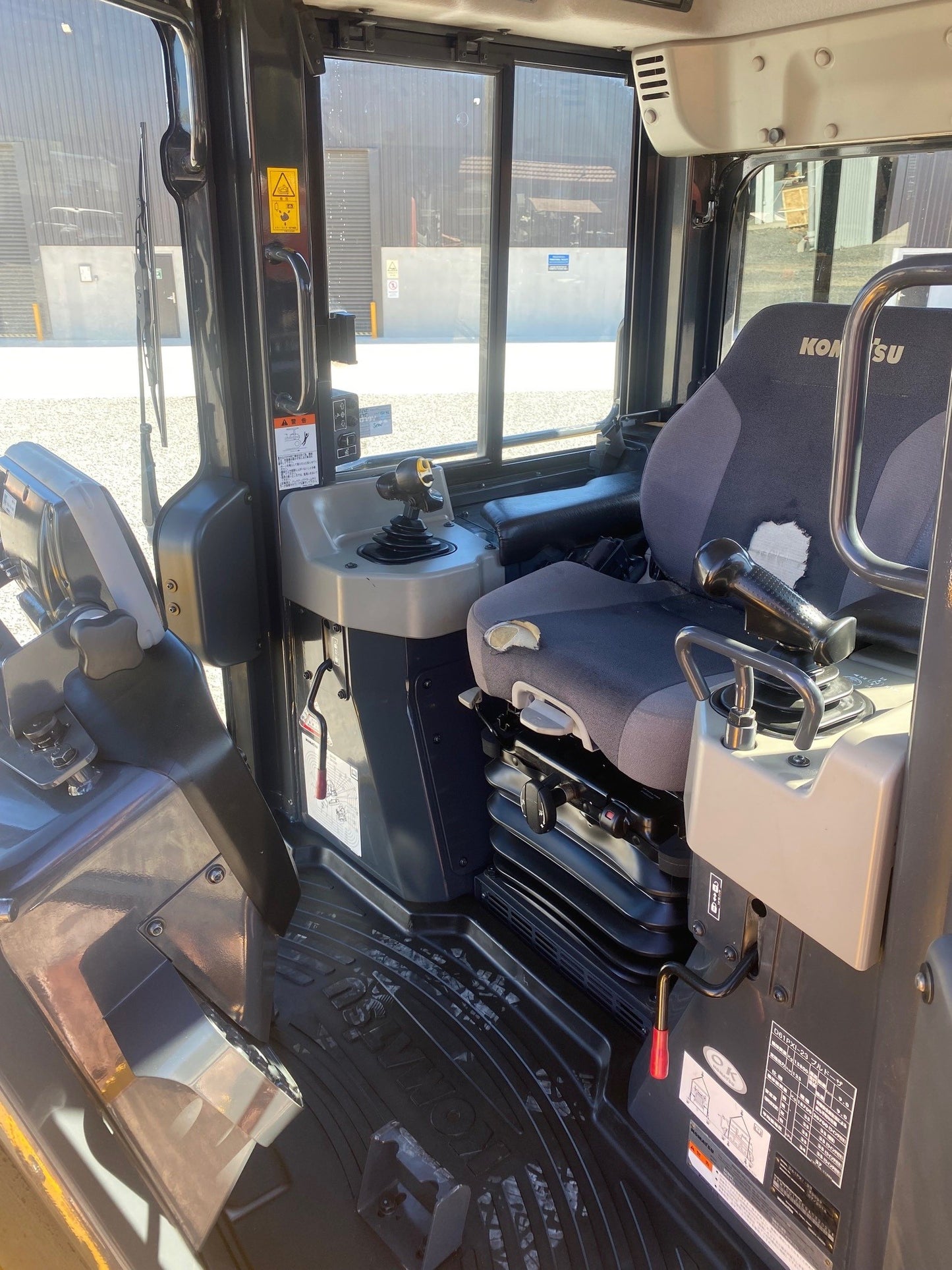 KOMATSU D61 PX1-23 BULLDOZER