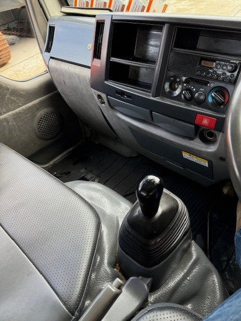 Isuzu Elf Tipper 2007