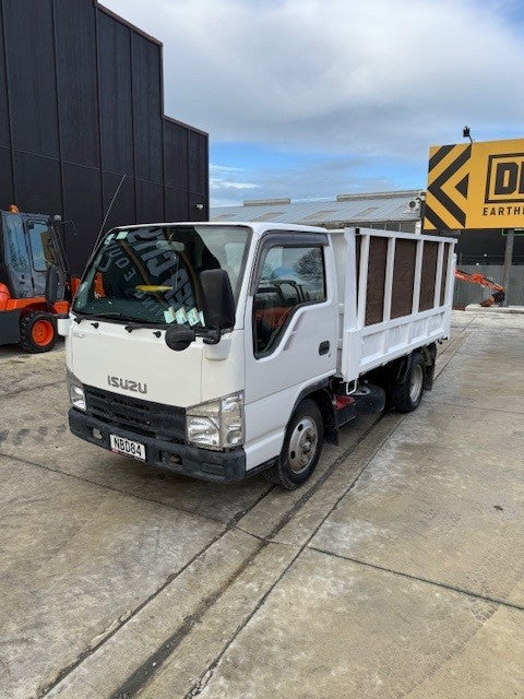 Isuzu Elf Tipper 2007